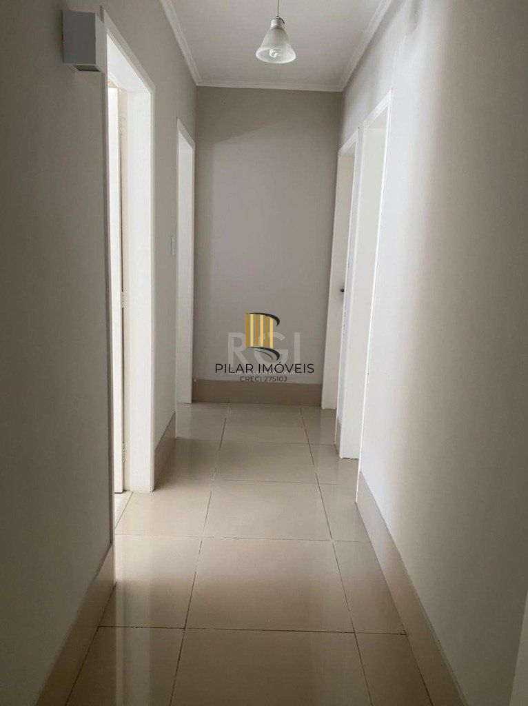Casa para Venda - 323m², 4 dormitórios, sendo 2 suites, 3 vagas - Jardim Itu