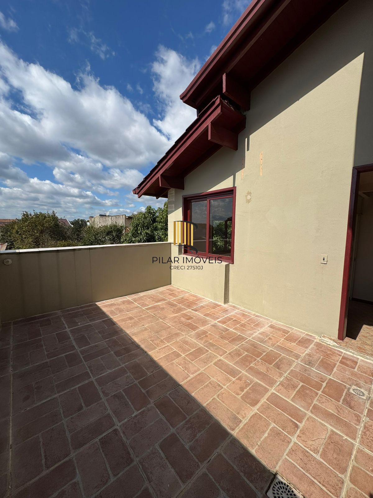 Casa 4 dorms à venda Avenida Manoel Elias, Porto Alegre.