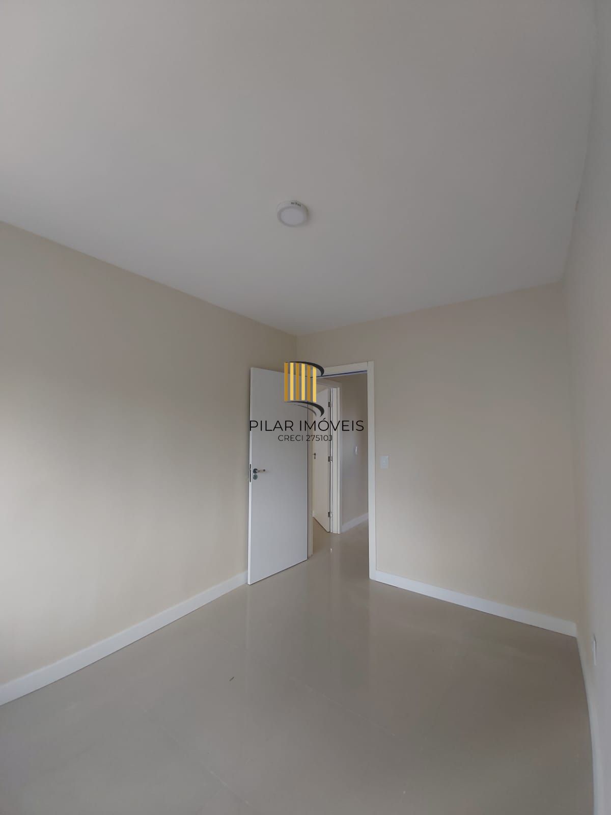 Apartamento no Higienópolis de 2 dormitórios reformado DESOCUPADO