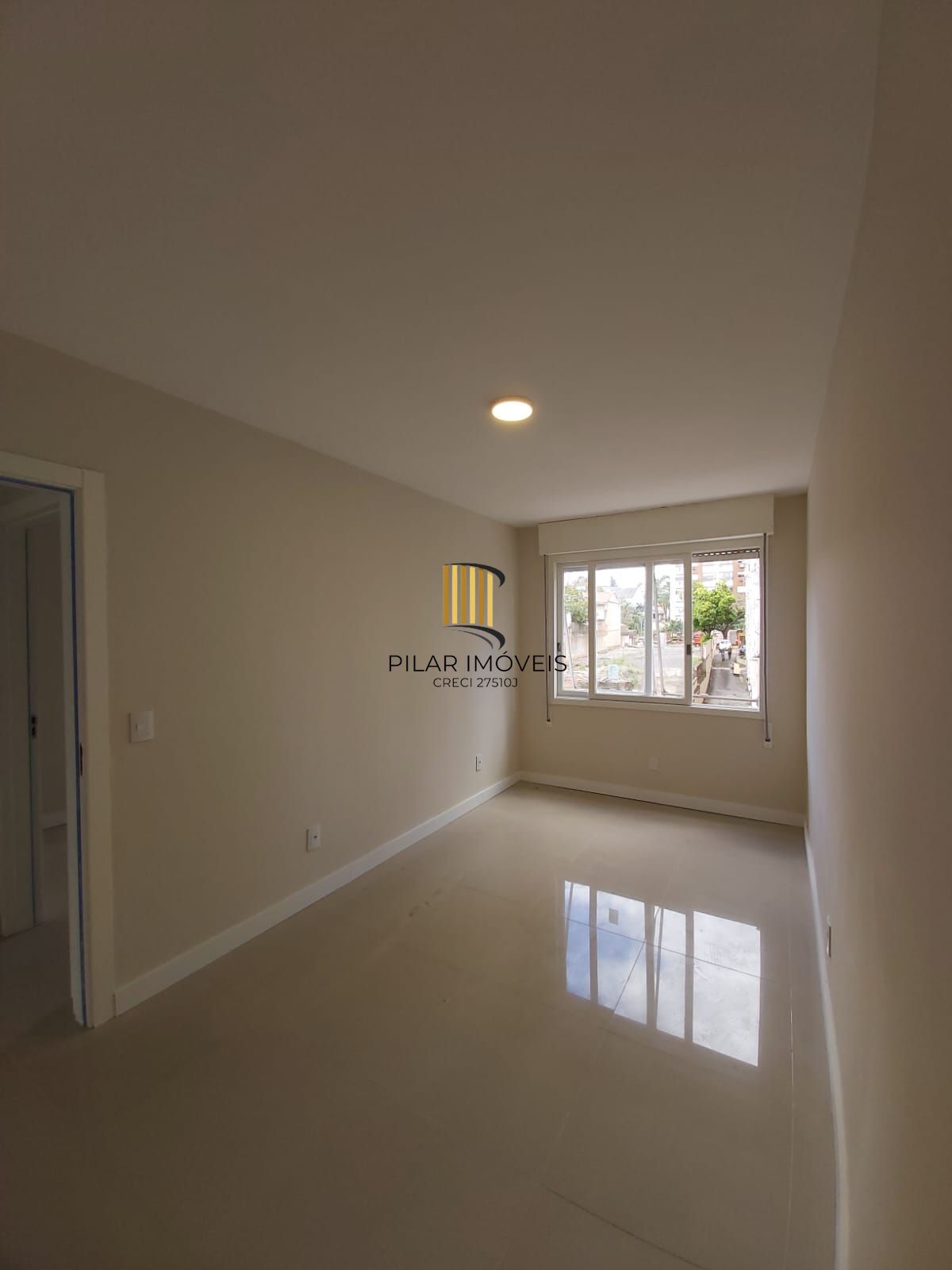 Apartamento no Higienópolis de 2 dormitórios reformado DESOCUPADO