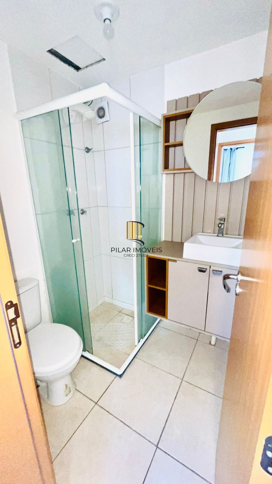 Apartamento no Porto Cruzeiro de 2 dormitórios vaga e infra