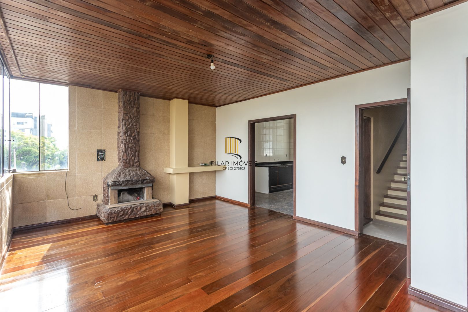 Prédio Comercial no Cristo Redentor com 2 apartamentos individuais