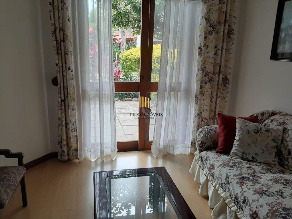 Casa Condominio para Venda - 129.58m², 3 dormitórios, sendo 1 suites, 4 vagas - Cavalhada
