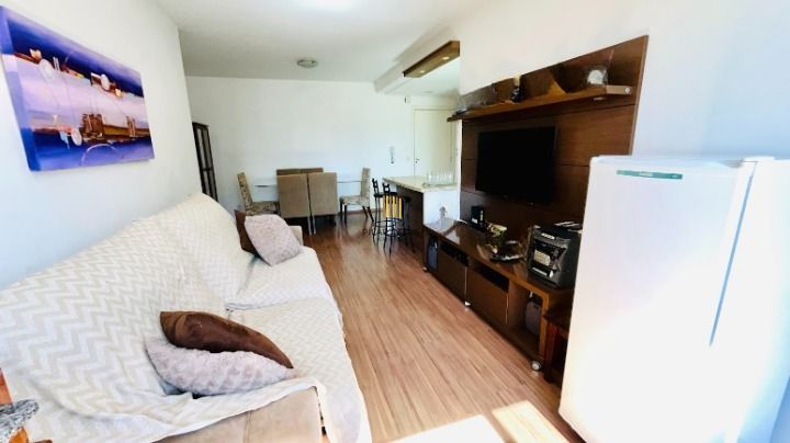 Apartamento no Condomínio Park Plaza de 2 dormitórios e vaga