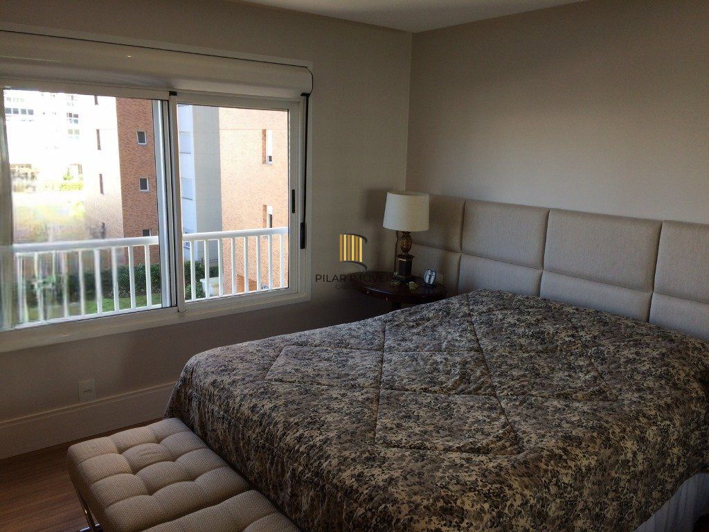 Apartamento de 3 dormitórios e 3 vagas