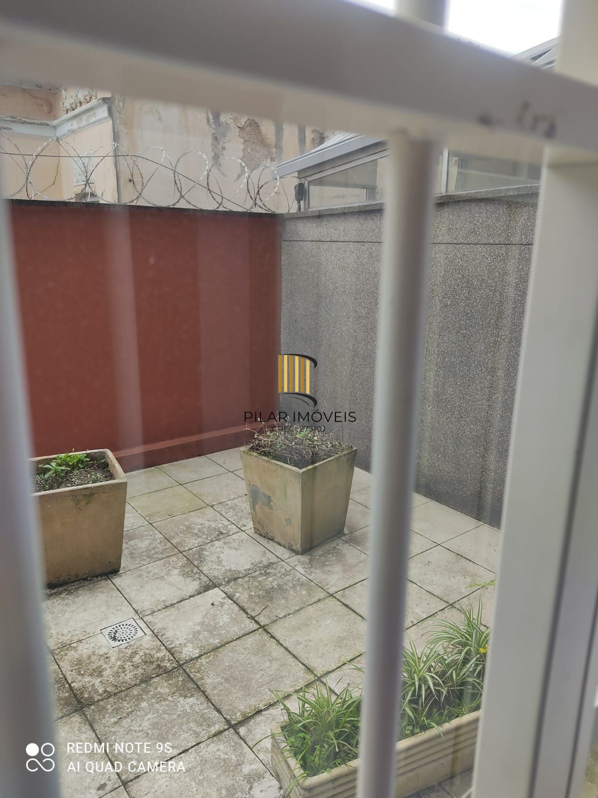 Sala Comercial 1 dormitório no bairro Floresta