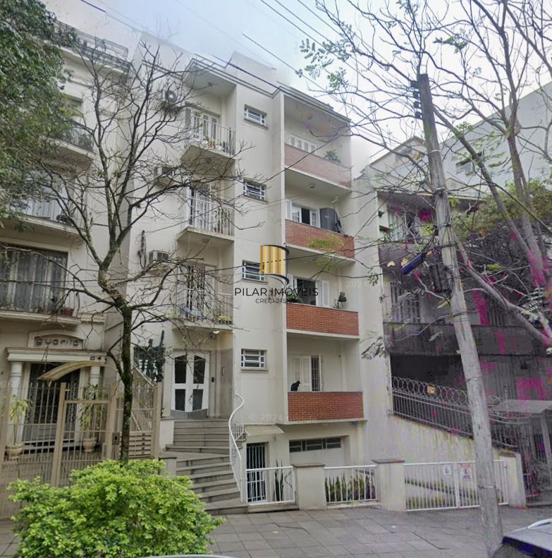 Apartamento de 2 dormitórios no bairro Independência DESOCUPADO