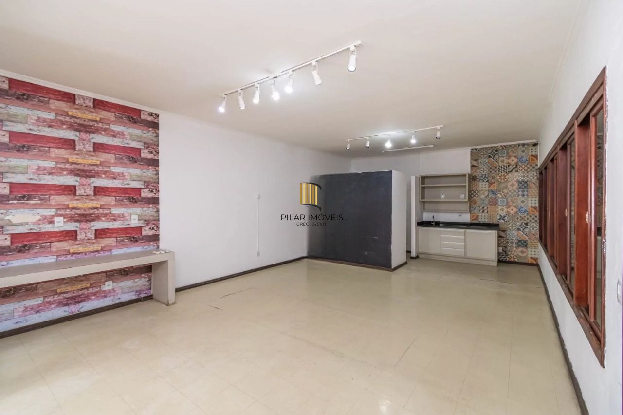 Predio Comercial com 1000m², 5 vagas, no bairro Higienópolis em Porto Alegre para Alugar