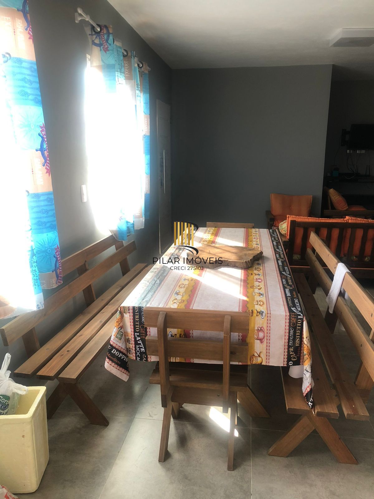 Casa 2 dormitórios no bairro Village