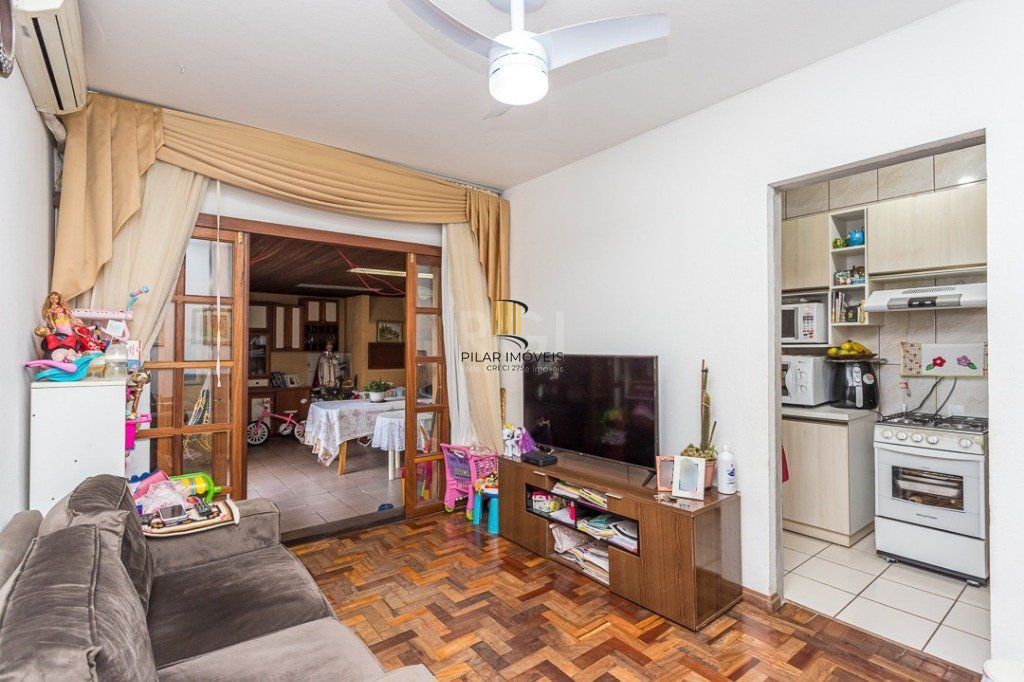 Apartamento para Venda - 65.61m², 2 dormitórios, Petrópolis