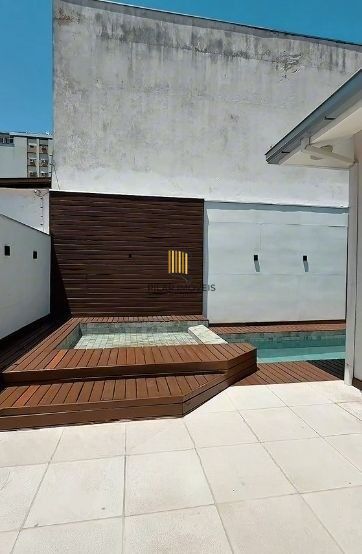 Casa no Bairro Jardim Lindóia de 3 dormitórios e 3 vagas