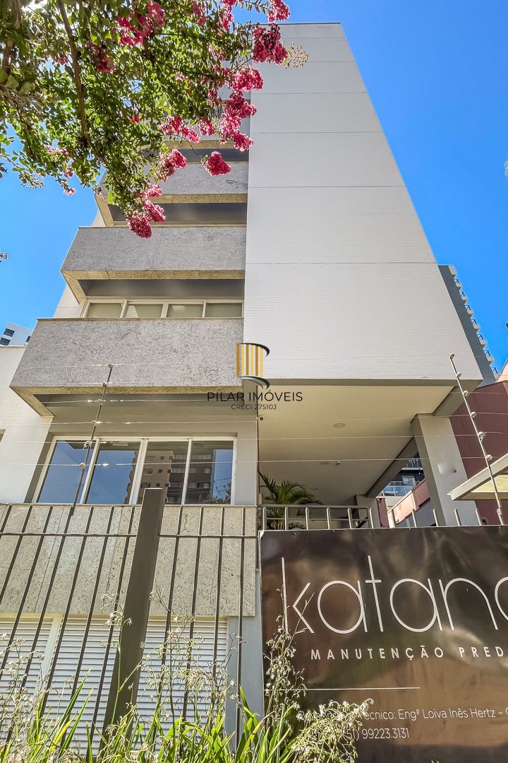 Apartamento Garden no bairro Pertrópolis de 3 dormitórios e 2 vagas DESOCUPADO