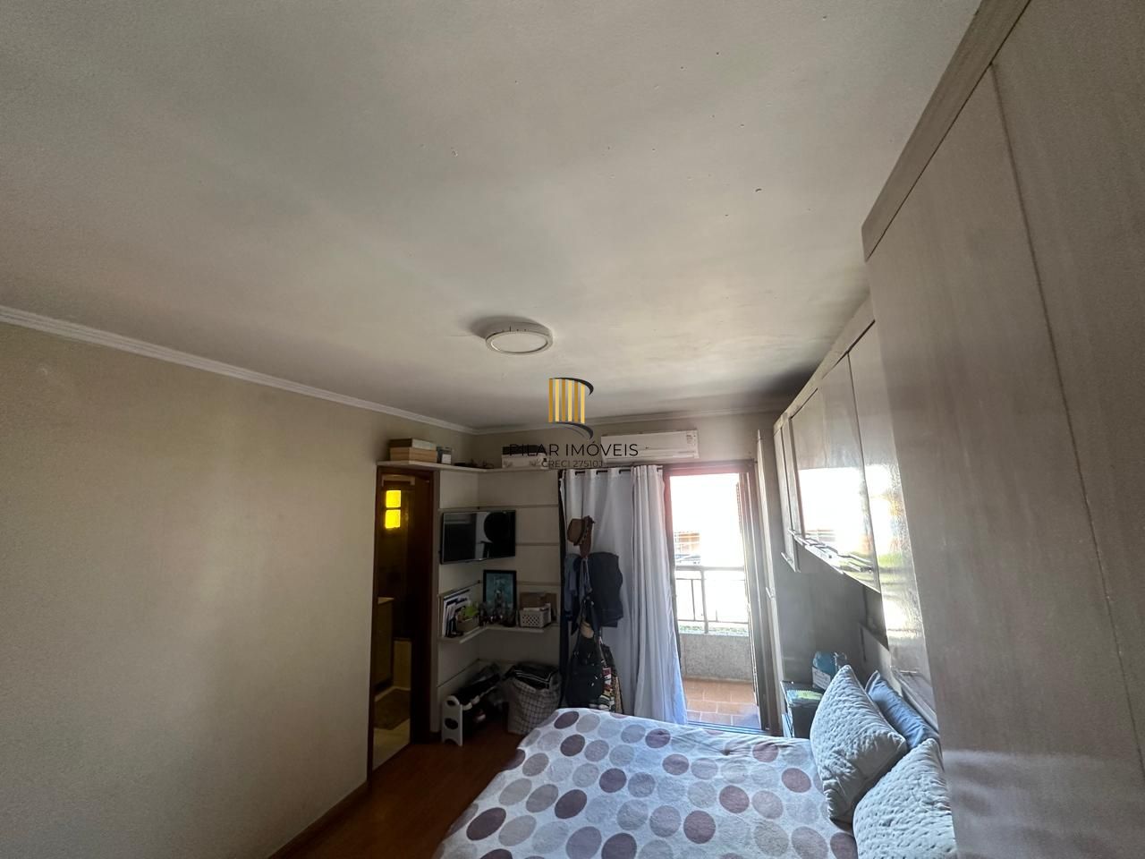 Ótima cobertura de 3 dormitórios com 232m² no bairro Passo da Areia.