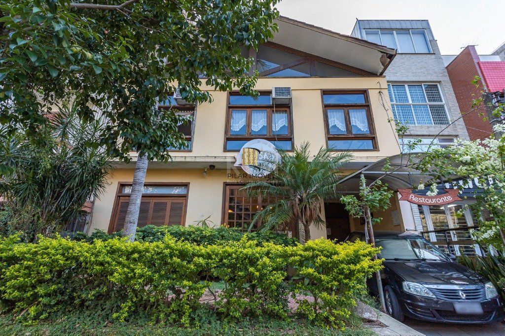 Casa para Venda - 272m², 3 dormitórios, 2 vagas - Santa Cecília
