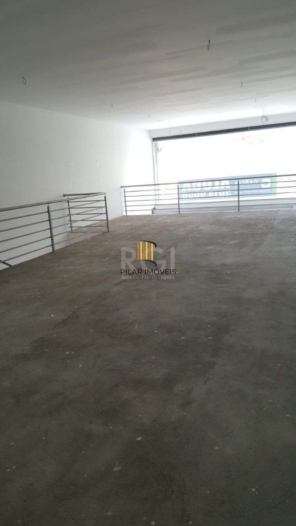 Loja para Venda - 210m², 0 dormitórios, 2 vagas - São Sebastião