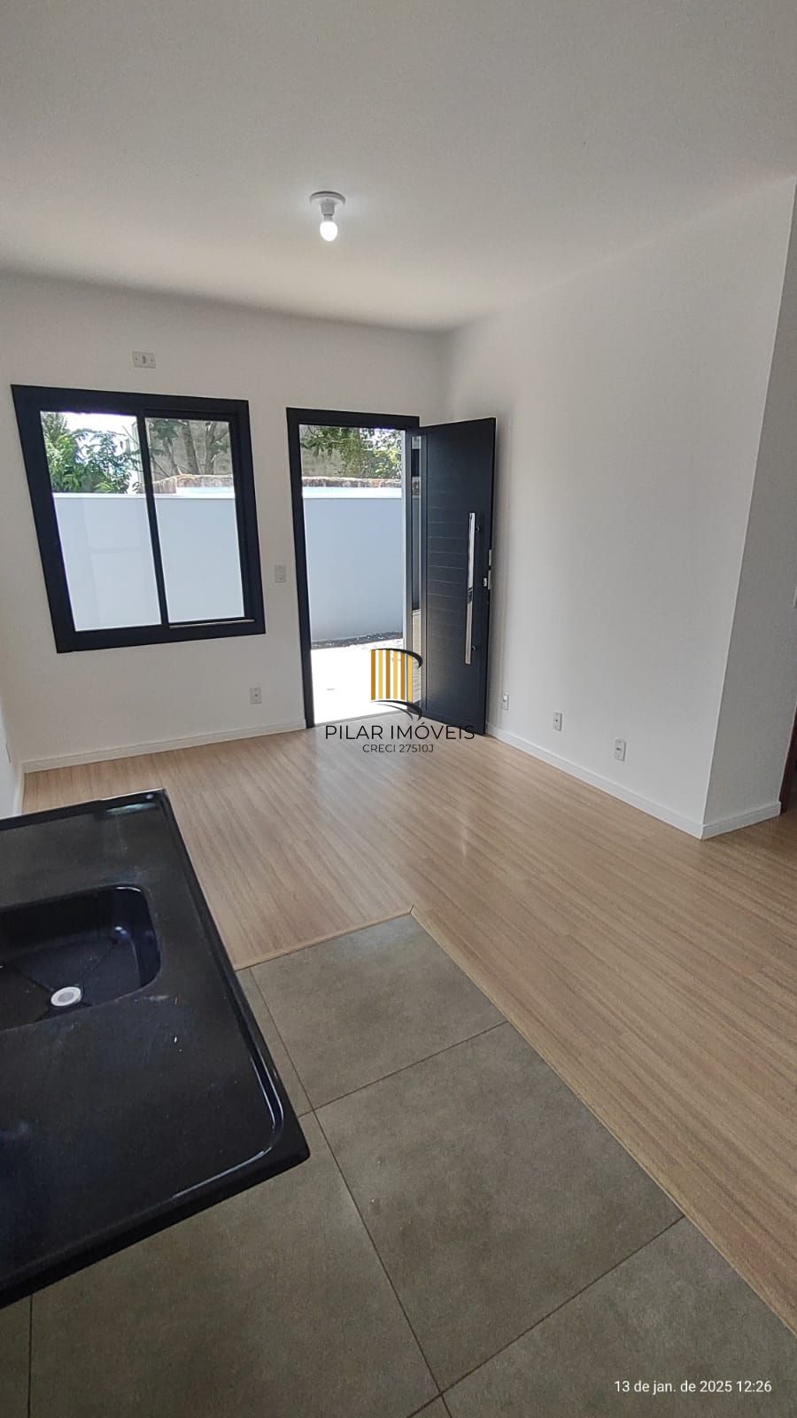 Casa em condomínio de 2 dormitórios no bairro São José em Canoas