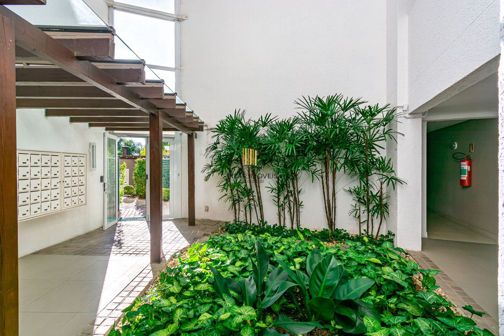 Apartamento 2 dormitórios no bairro Jardim Sabará