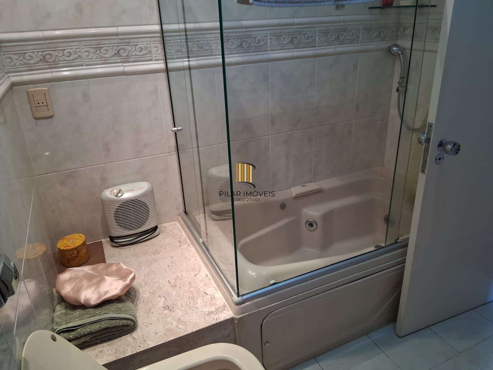 oportunidade, 217m² privativos, 2 vagas e depósito. Apenas R$ 880 mil - Pilar Imóveis