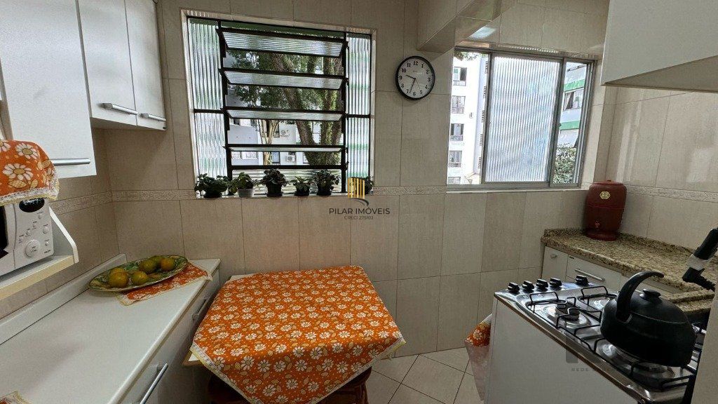 Apartamento de 2 dormitórios no bairro Nonoai