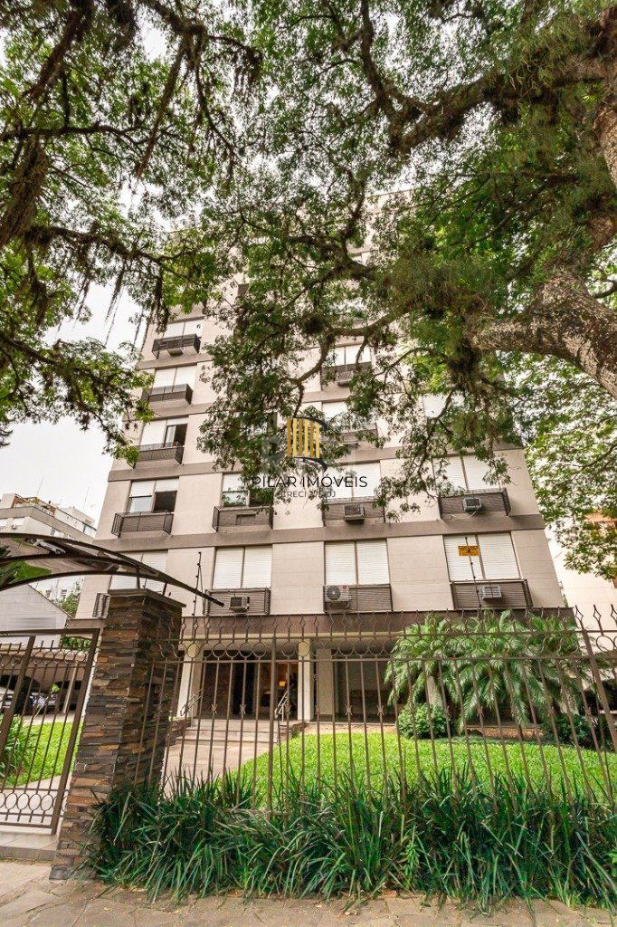 Apartamento de 03 dormitórios (01suíte), com vaga, no bairro São João, em Porto Alegre RS