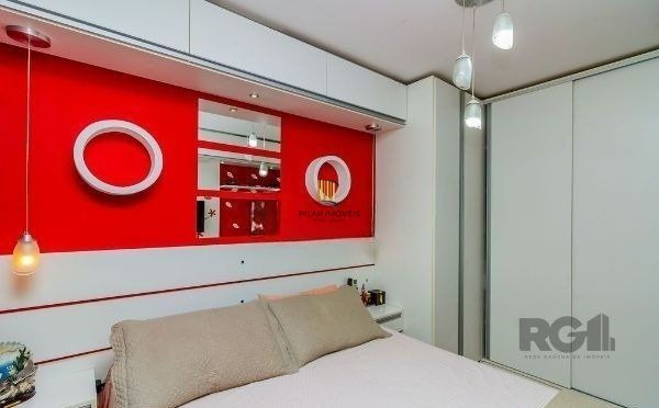 Apartamento no Sarandi de 2 dormitórios infra e vaga