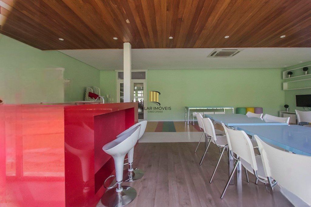 Apartamento de 3 dormitórios e 3 vagas
