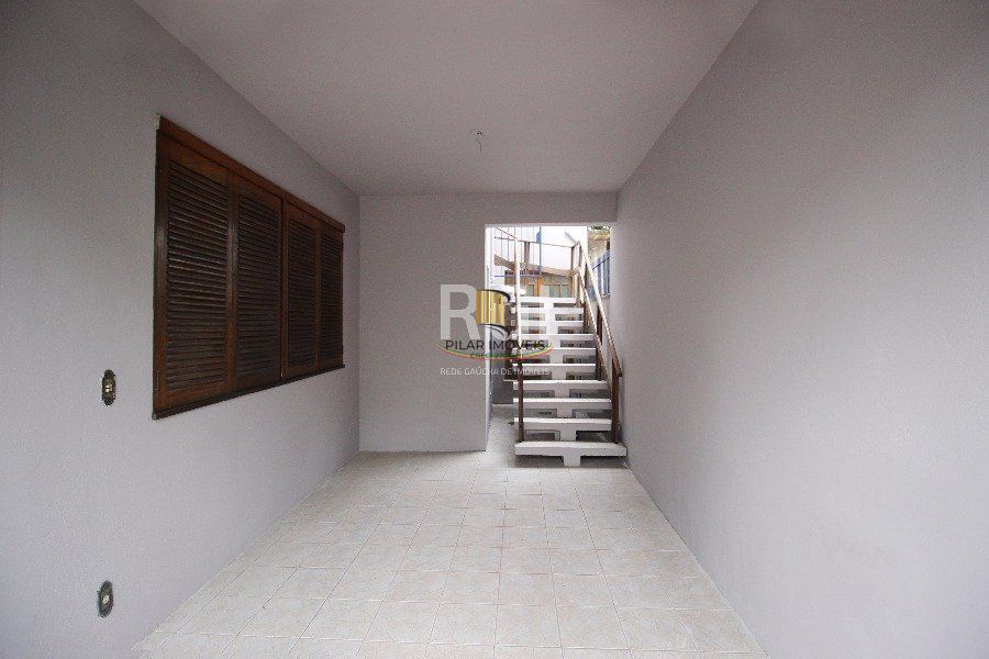 Casa para Venda - 280m², 3 dormitórios, 2 vagas - Petrópolis