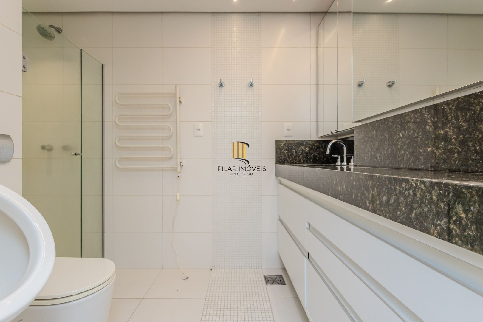 Apartamento garden no bairro Santa Cecilia de 2 dormitórios e vaga