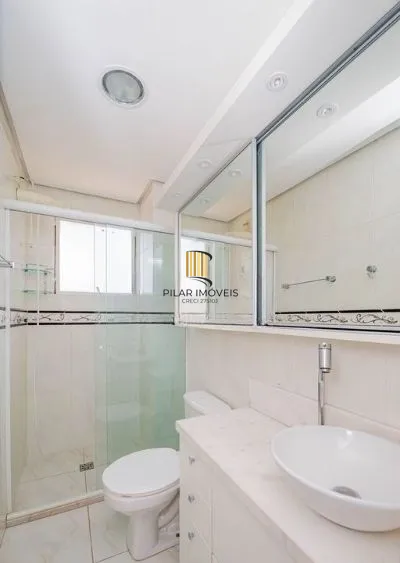 Apartamento no Passo D'areia de 1 dormitório e 2 vagas DESOCUPADO