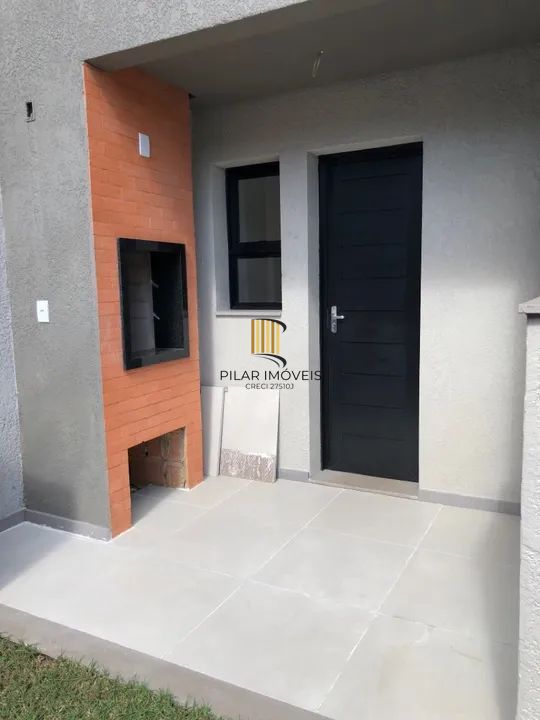 Sobrado 2 dormitórios no bairro Salgado Filho