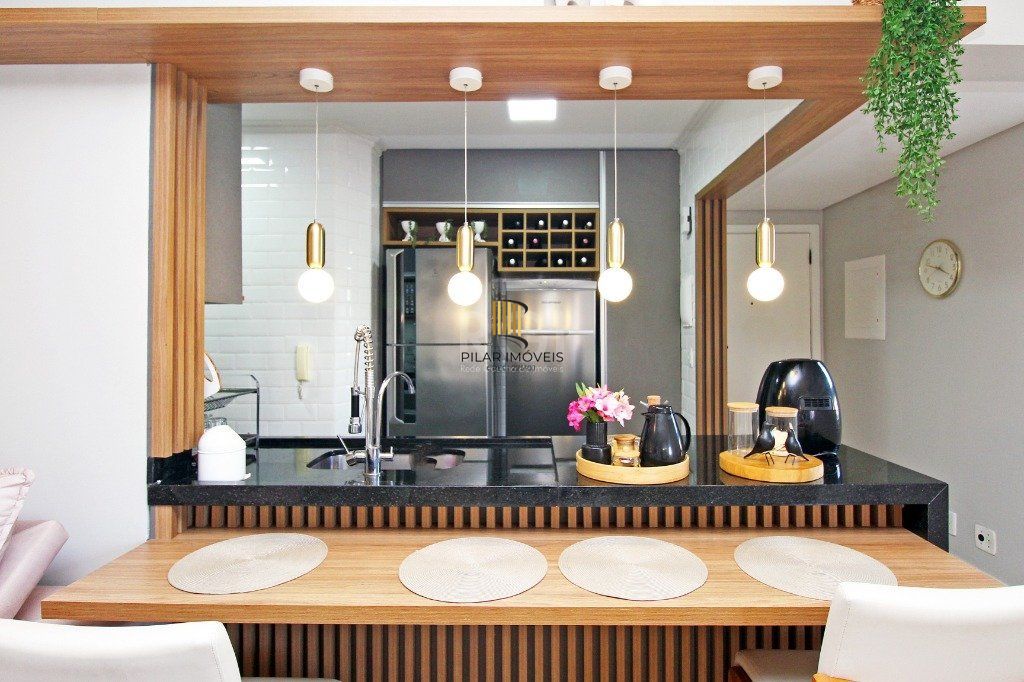 Apartamento 3 dormitórios 2 vagas - Petrópolis