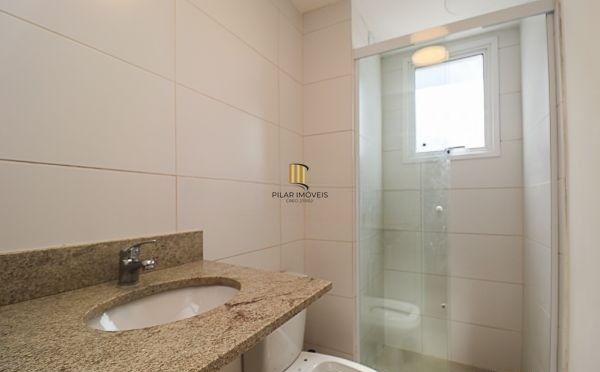 Apartamento no Jardim Itú Sabara de 2 dormitórios vaga e infra DESOCUPADO