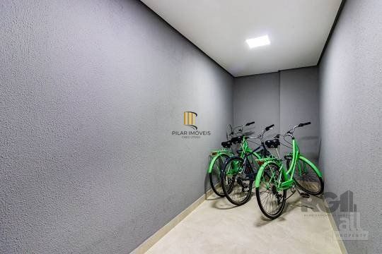 Apartamento  no Menino Deus de 3 dormitórios e 2 vagas