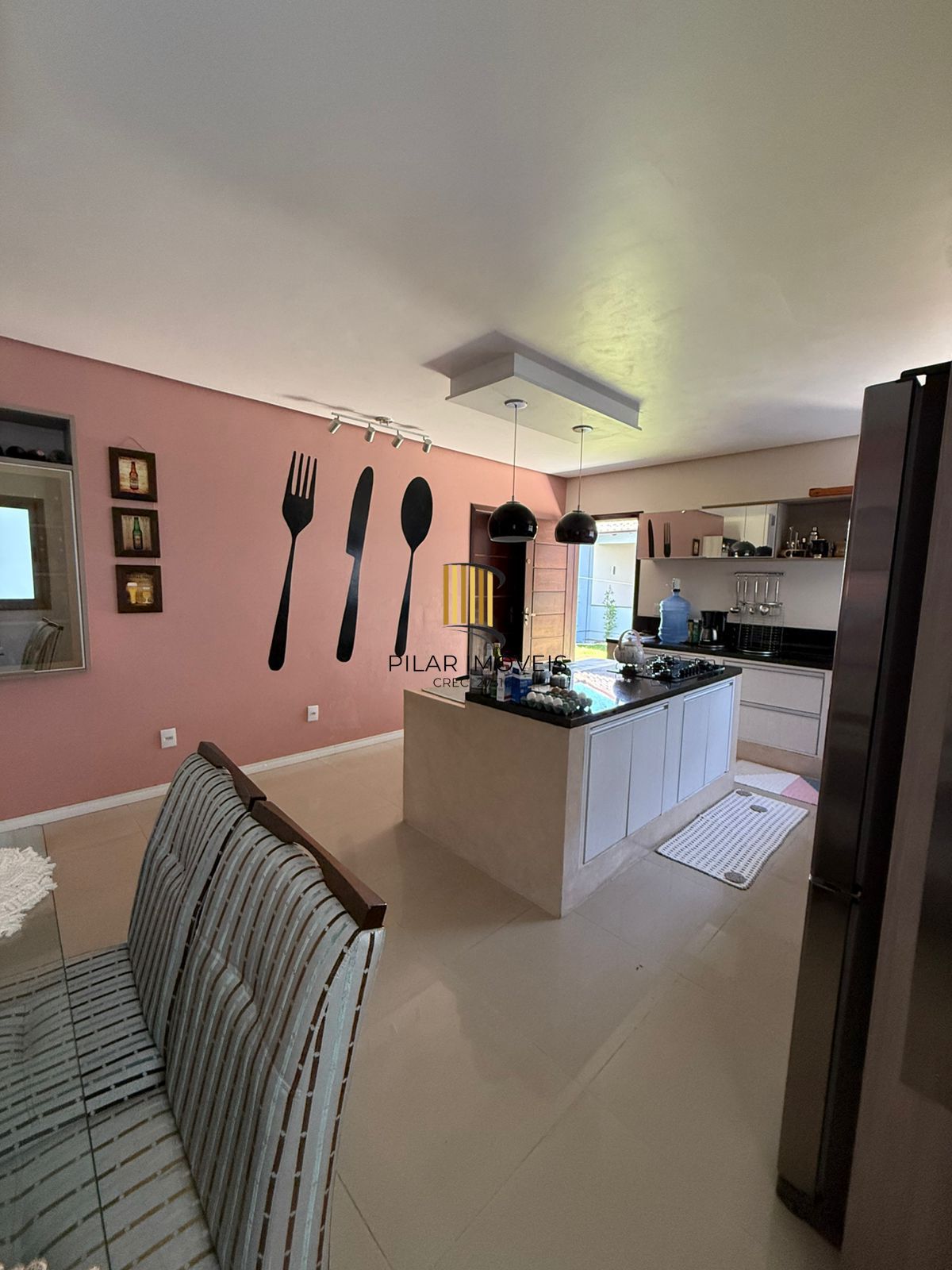 Casa 4 dormitórios no bairro Sumaré