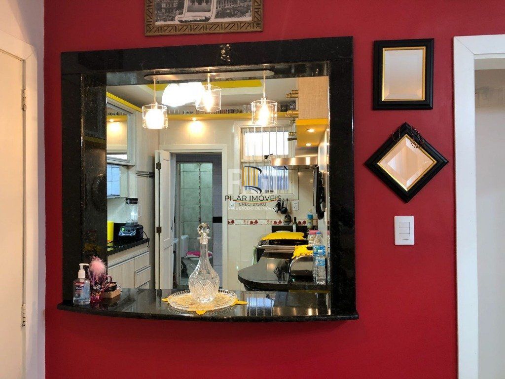 Apartamento para Venda - 80m², 2 dormitórios, 1 vaga - Menino Deus