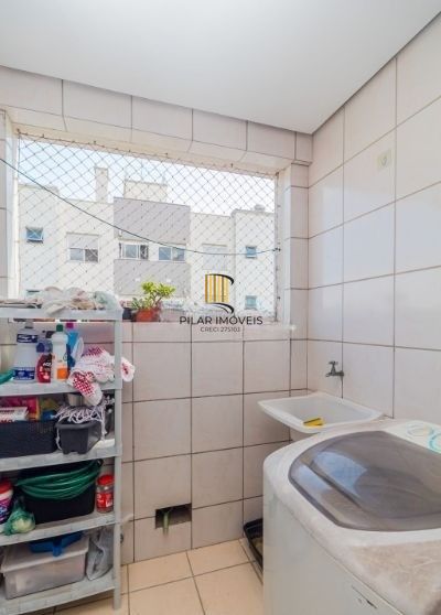 Apartamento na Cavalhada de 2 dormitórios e vaga