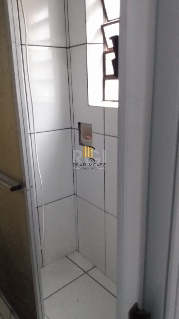 Casa para Venda - 90m², 3 dormitórios, sendo 1 suites, 1 vaga - Passo das Pedras