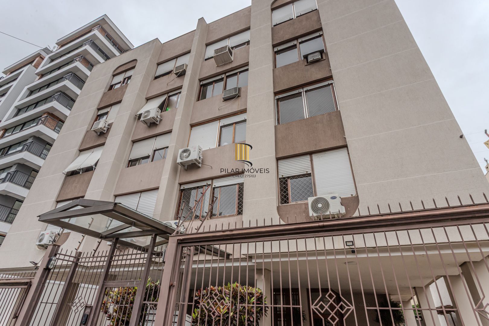 Apartamento no bairro Petrópolis de 3 dormitórios e 1 vaga DESOCUPADO