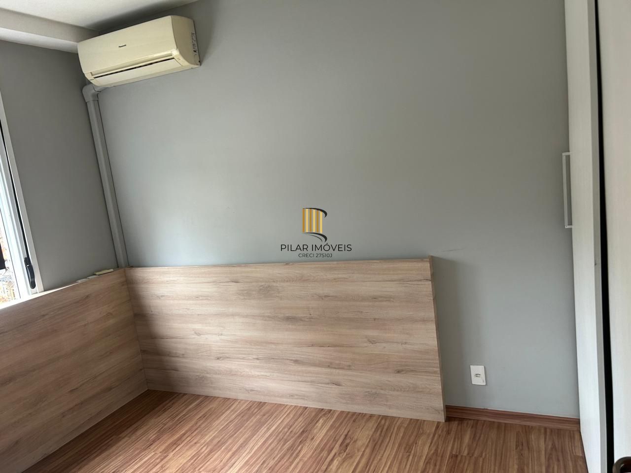 Apartamento no Cristo Redentor de 2 dormitórios e 2 vagas