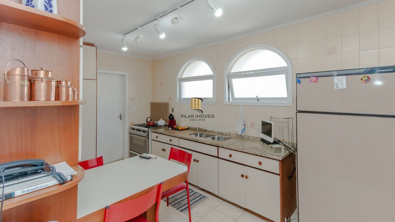 Apartamento 3 dormitórios no bairro Petrópolis