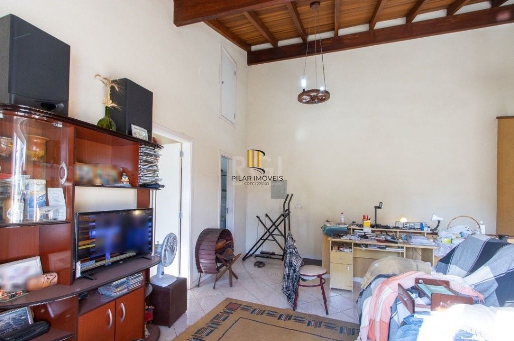 Casa 3 dormitórios no bairro Cristal
