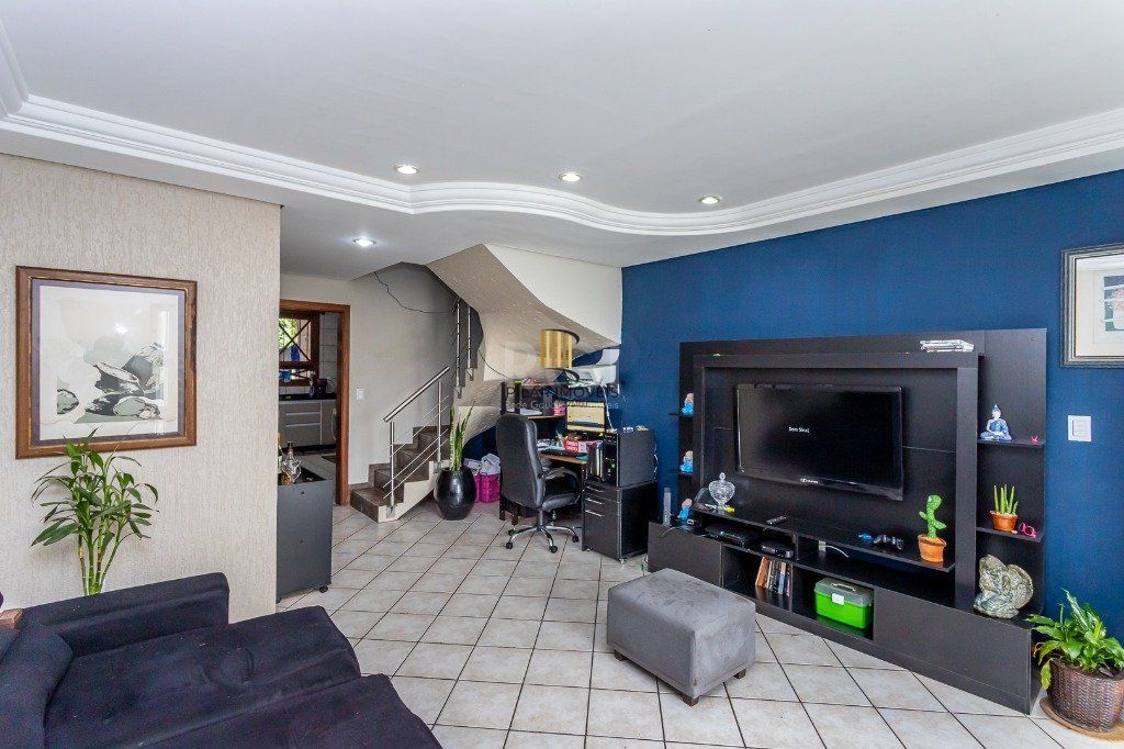 Sobrado para Venda - 171.64m², 3 dormitórios, sendo 1 suites, 2 vagas - Jardim Itu