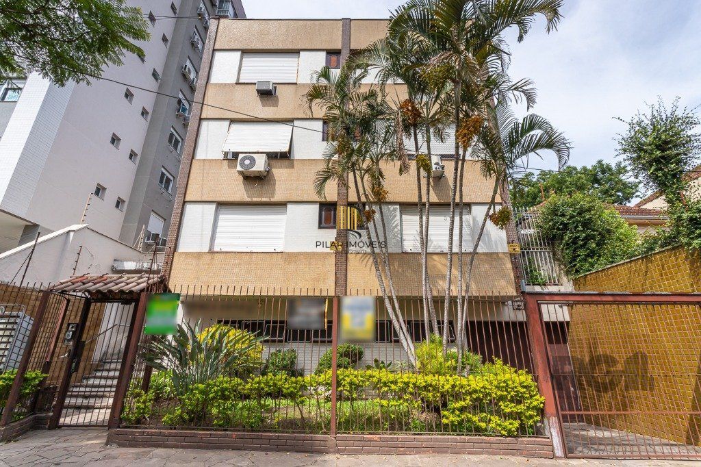 Apartamento de  2 dormitórios no Petrópolis térreo