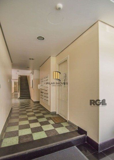 Apartamento no bairro Auxiliadora de 3 dormitórios