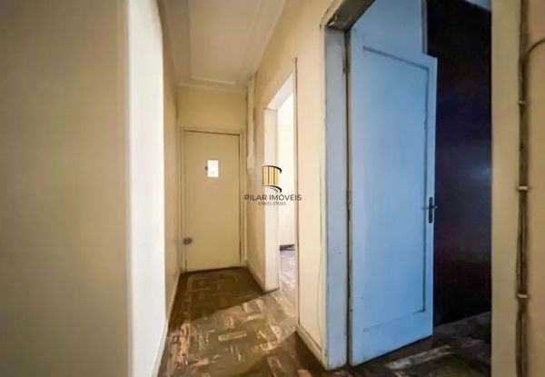 Apartamento no Bom Fim de 3 dormitórios frente com 103m² DESOCUPADO