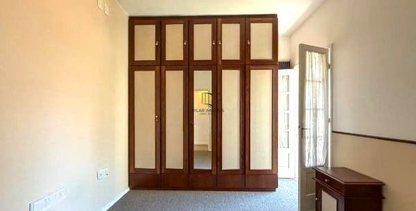 Apartamento de 2 dormitórios no bairro Independência DESOCUPADO