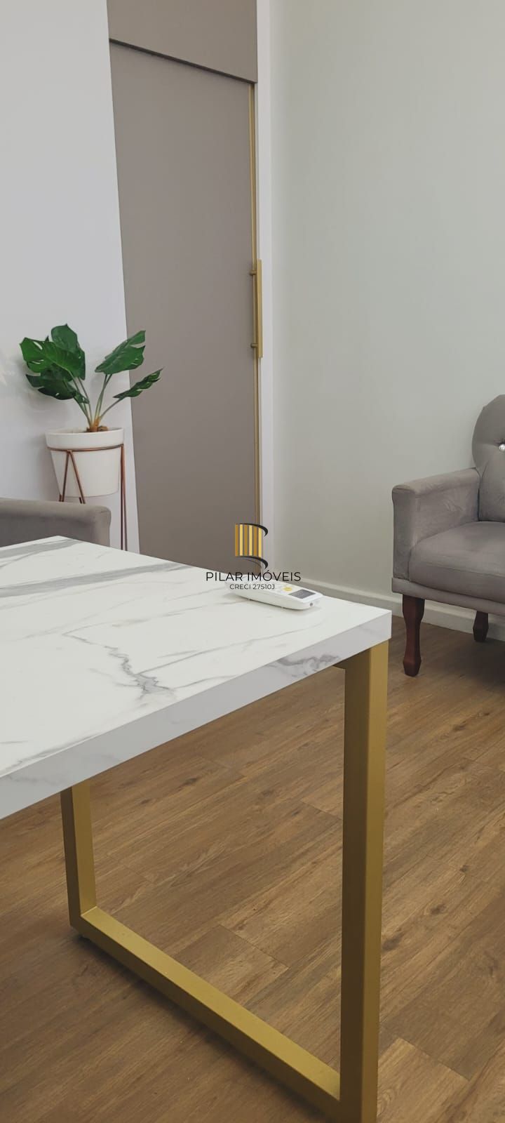 Sala Comercial 1 dormitório no bairro Cavalhada