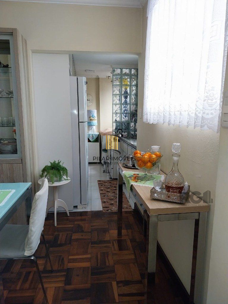 Apartamento 2 dormitórios no bairro Floresta