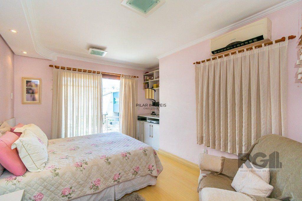 Casa em condominio no Sarandi de 3 dormitórios 2 vagas e infra