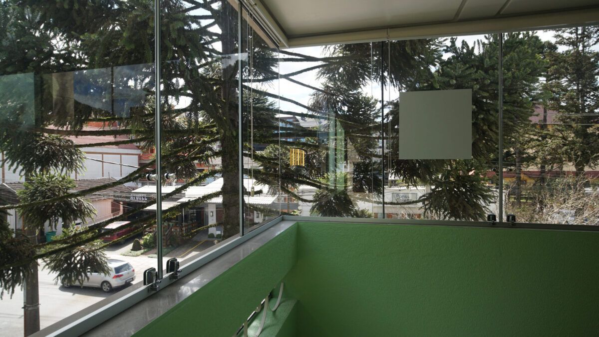 Apartamento no Centro de Gramado de 2 dormitórios e vaga